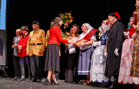 Ceremony root basketry on the ICH list